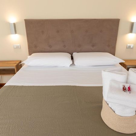 Lungomare Suite & Spa Неаполь Экстерьер фото